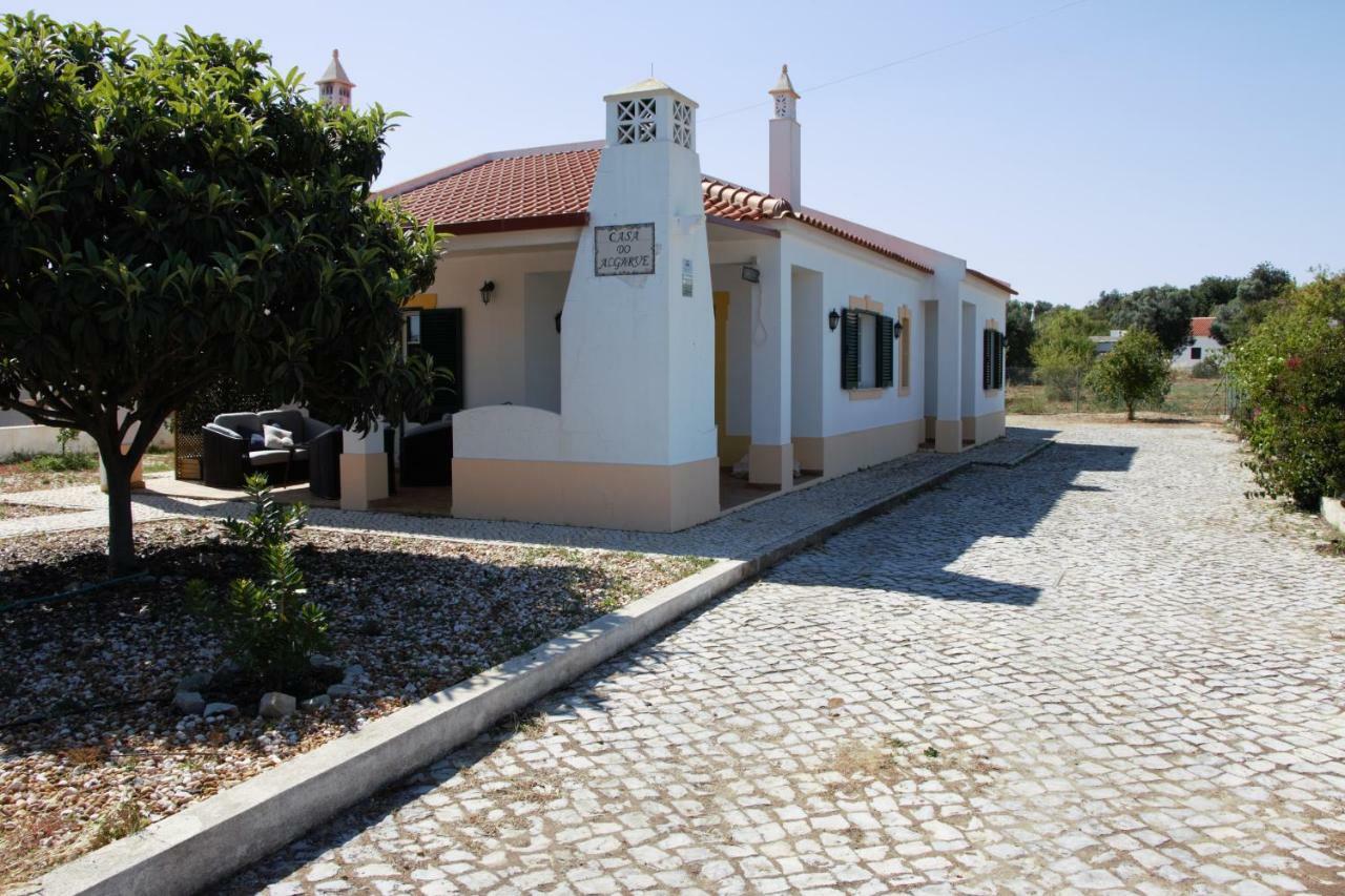 Guest House Alfarrobeiras 阿尔布费拉 外观 照片