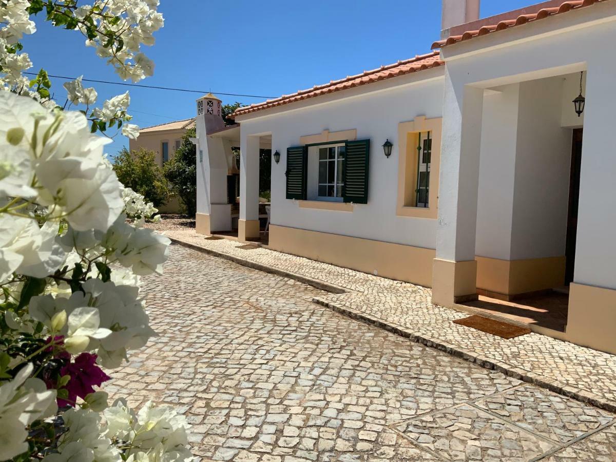 Guest House Alfarrobeiras 阿尔布费拉 外观 照片