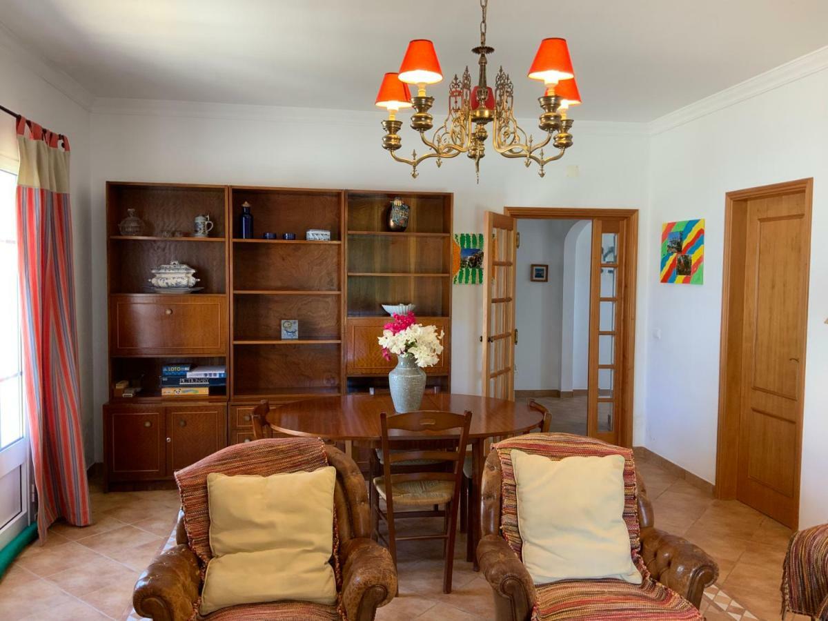 Guest House Alfarrobeiras 阿尔布费拉 外观 照片