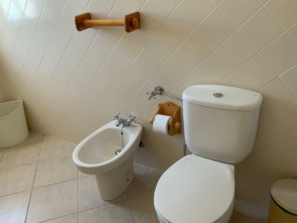Guest House Alfarrobeiras 阿尔布费拉 外观 照片